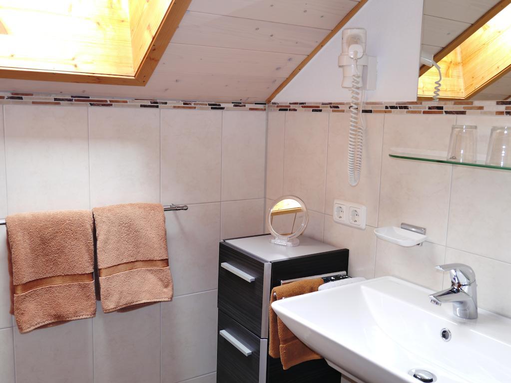 Kurbad Und Landhaus Siass Bad Kohlgrub Kamer foto